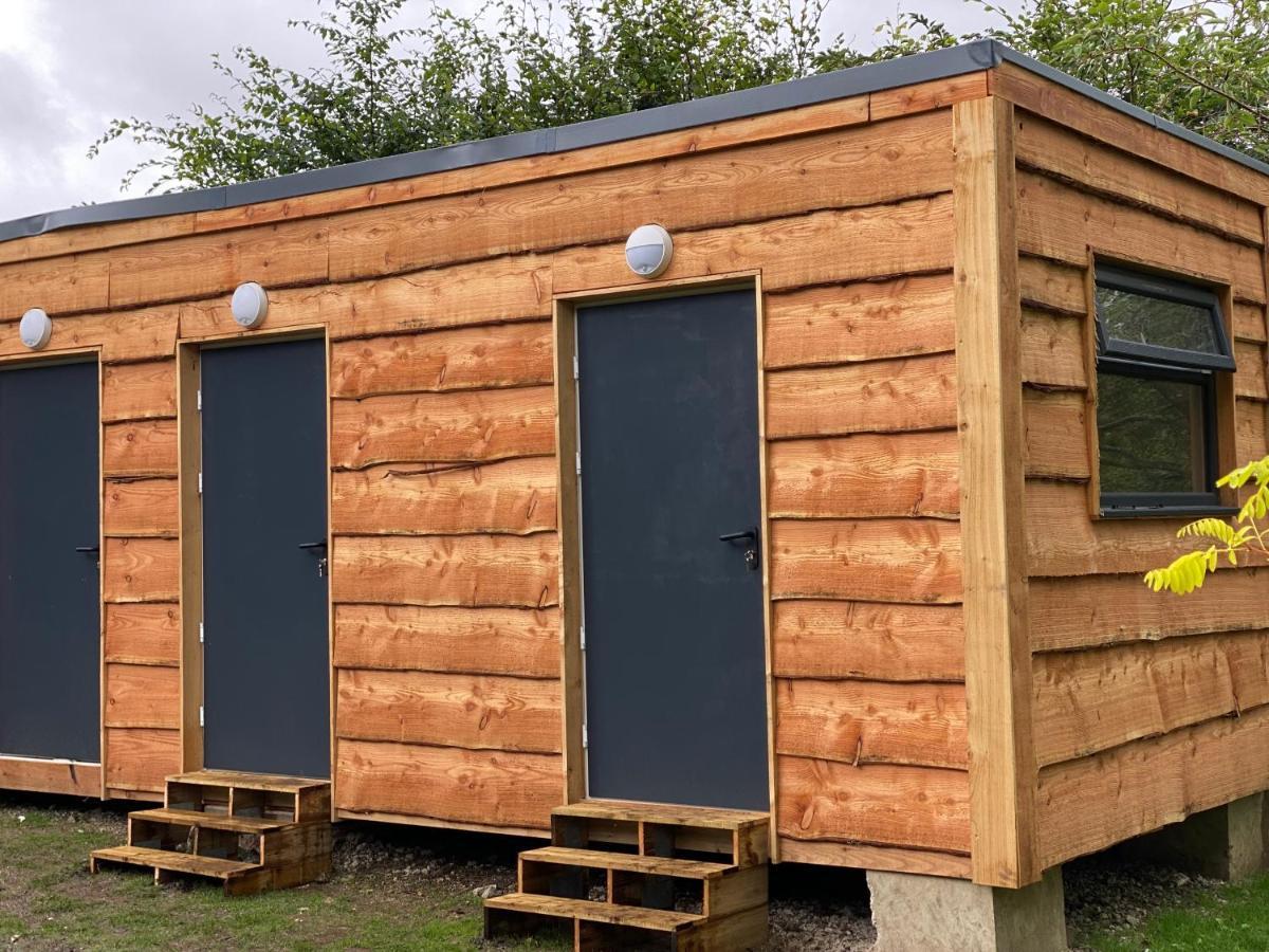 The Piggery Pod Hotel Sittingbourne Ngoại thất bức ảnh