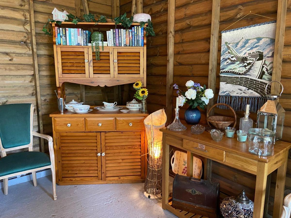 The Piggery Pod Hotel Sittingbourne Ngoại thất bức ảnh