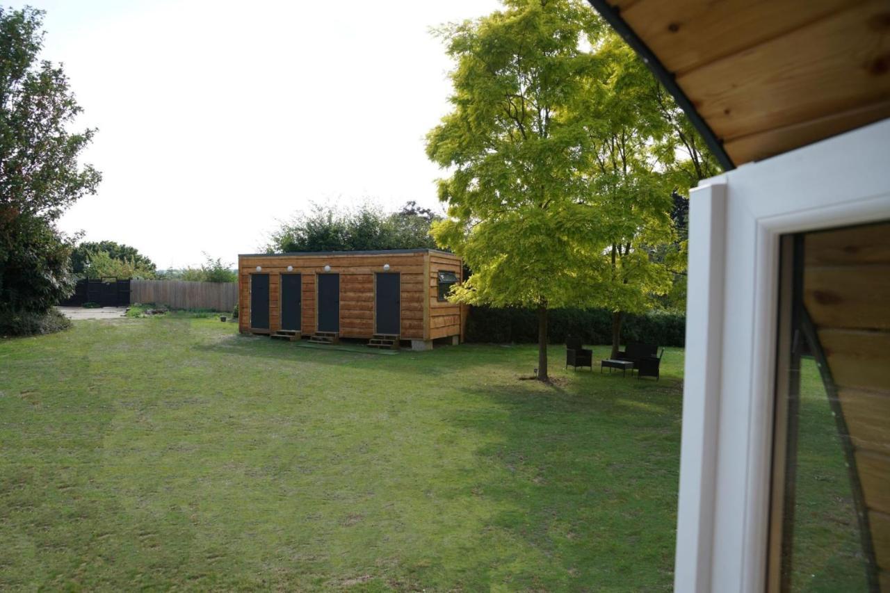 The Piggery Pod Hotel Sittingbourne Ngoại thất bức ảnh